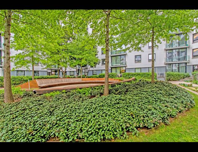 1 BEDROOM STUDIO APARTMENT FOR SALE IN BIRNAM